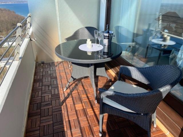 Top - Apartment Mit Aussicht Тимендорфер Странд Екстериор снимка